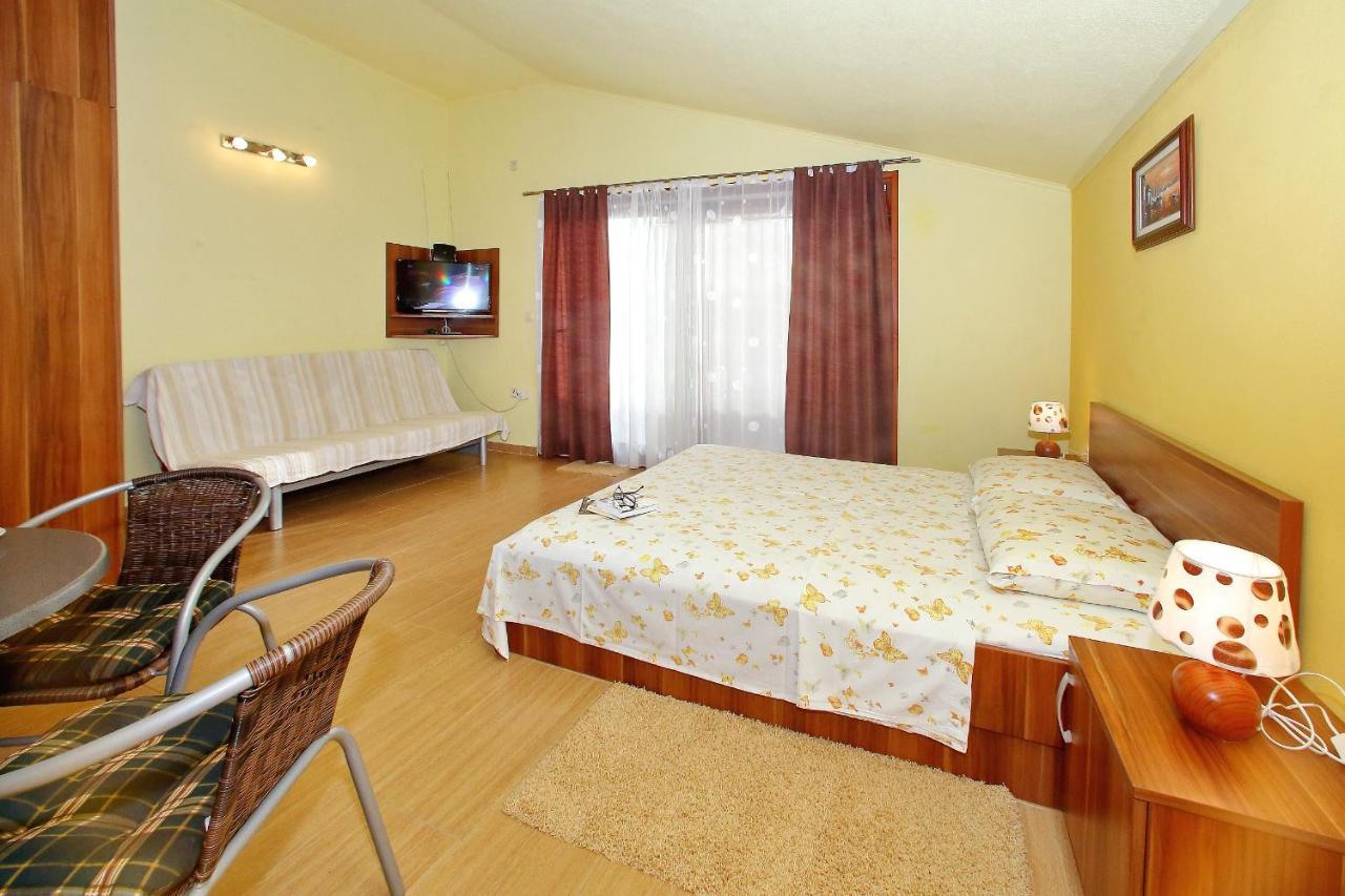 Apartmani Gordana Bibinje Luaran gambar