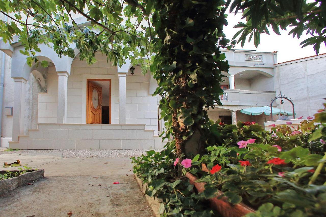 Apartmani Gordana Bibinje Luaran gambar